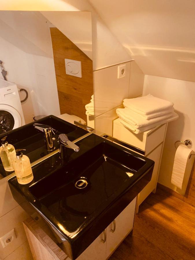 Felix Living 3, Modern & Cozy 2 Zimmer Wohnung, Netflix, Parkplatz Salzweg Екстериор снимка